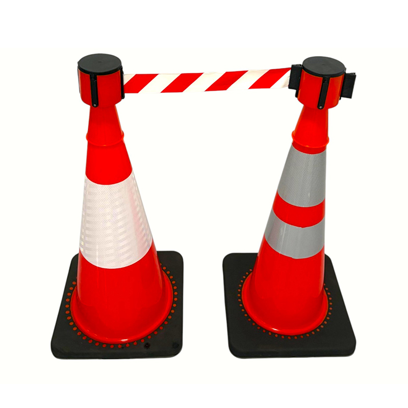 Zeer elastische PVC-verkeersveiligheidskegel met optionele verzwaarde rubberen basis voor wegcontrole en gevarenisolatie onder alle weersomstandigheden Zeer elastische PVC-verkeersveiligheidskegel met optionele verzwaarde rubberen basis voor wegcontrole en gevarenisolatie onder alle weersomstandigheden