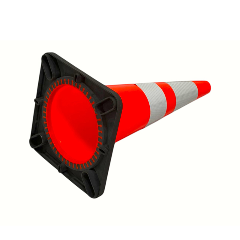 Zeer elastische PVC-verkeersveiligheidskegel met optionele verzwaarde rubberen basis voor wegcontrole en gevarenisolatie onder alle weersomstandigheden Zeer elastische PVC-verkeersveiligheidskegel met optionele verzwaarde rubberen basis voor wegcontrole en gevarenisolatie onder alle weersomstandigheden
