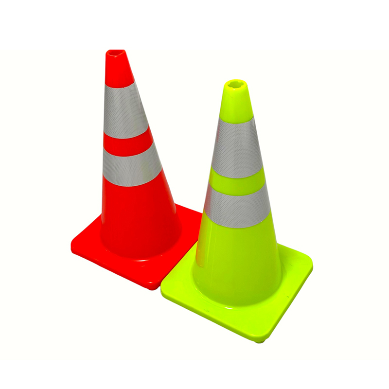 Zeer elastische PVC-verkeersveiligheidskegel met optionele verzwaarde rubberen basis voor wegcontrole en gevarenisolatie onder alle weersomstandigheden Zeer elastische PVC-verkeersveiligheidskegel met optionele verzwaarde rubberen basis voor wegcontrole en gevarenisolatie onder alle weersomstandigheden