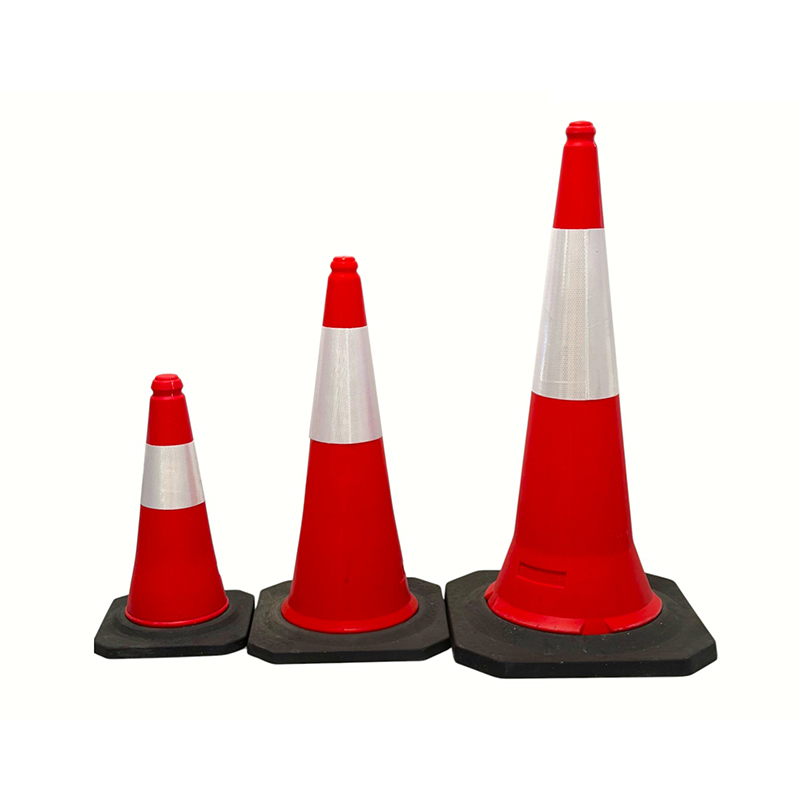 50/75/100 cm hoge zichtbaarheid PE reflecterende verkeersveiligheidskegel voor wegbeheer 50/75/100 cm hoge zichtbaarheid PE reflecterende verkeersveiligheidskegel voor wegbeheer