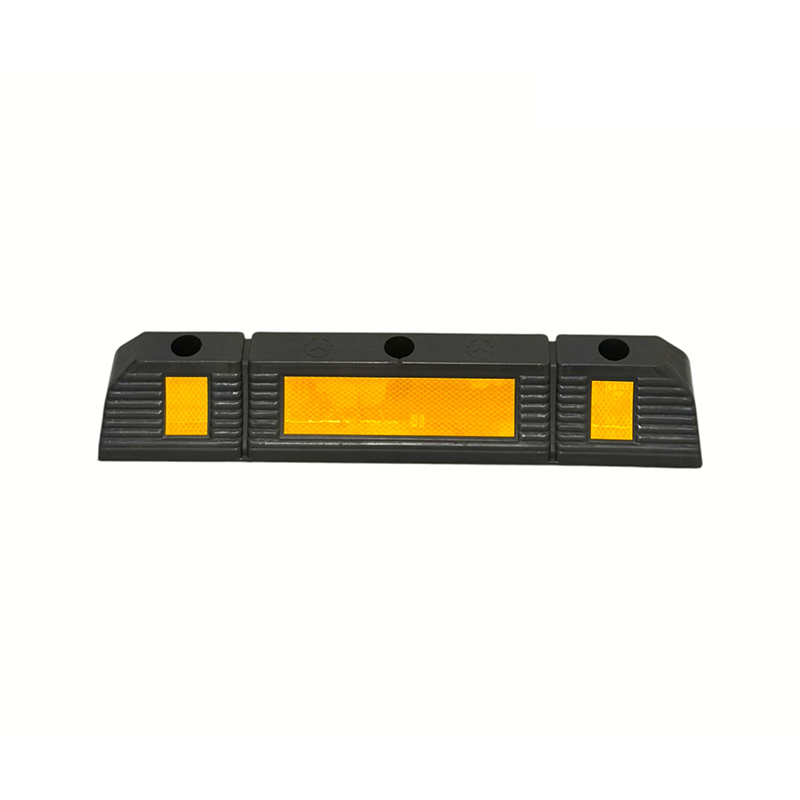 Driedelige antislip rubberen wielstoppers met hoge zichtbaarheid