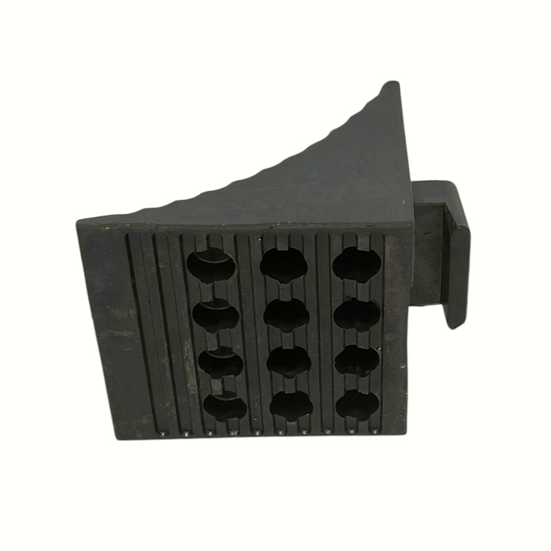 Driehoekige versterkte antislip rubberen wielstoppers (met geïntegreerde handgreep) Driehoekige versterkte antislip rubberen wielstoppers (met geïntegreerde handgreep)