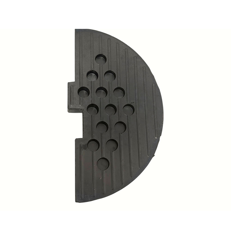 Europese standaard modulaire, in elkaar grijpende rubberen verkeersdrempels met hoge dichtheid Europese standaard modulaire, in elkaar grijpende rubberen verkeersdrempels met hoge dichtheid