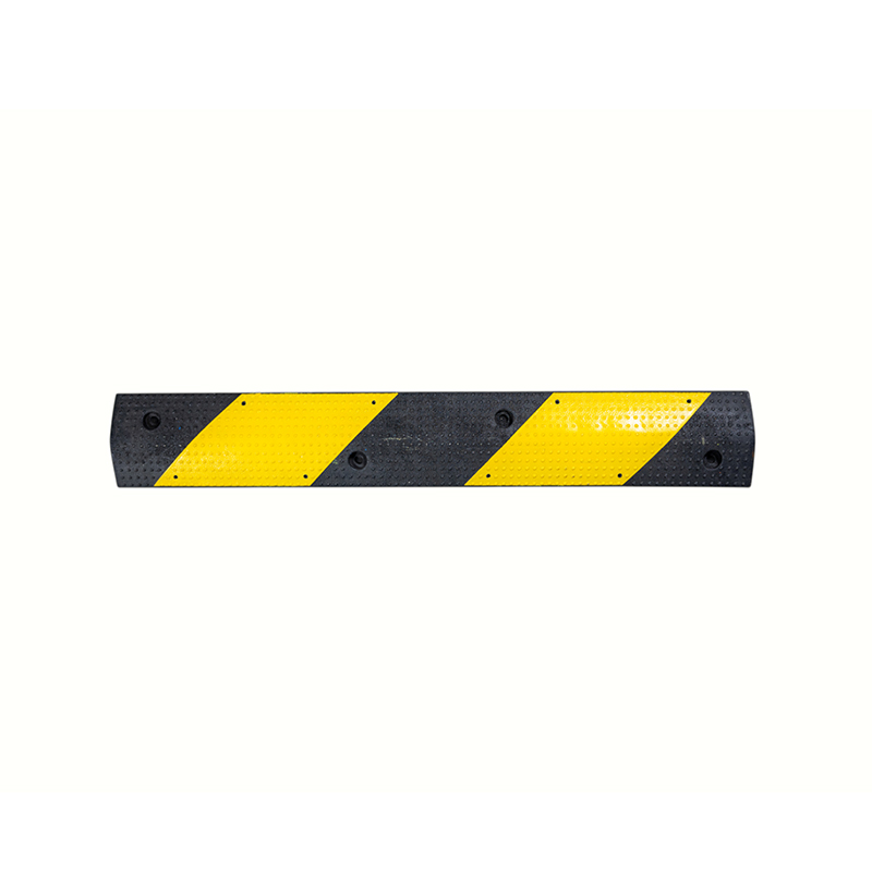 Dubbele link verbrede en versterkte rubberen verkeersdrempels