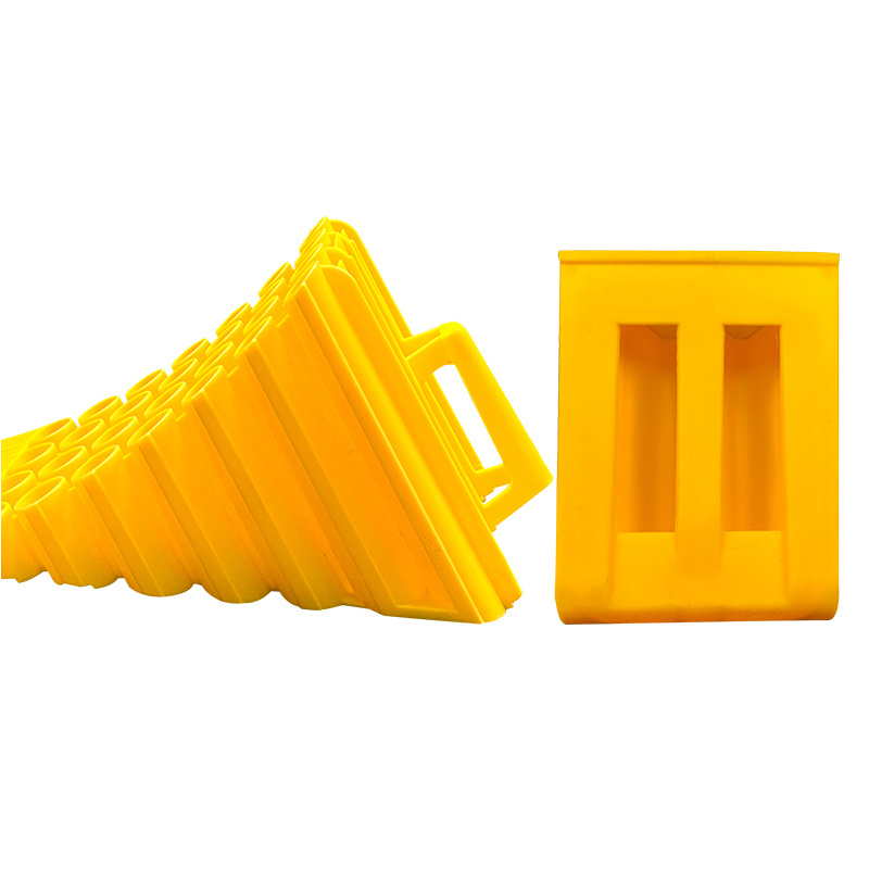 Driehoekig ontwerp met hoge grip, robuuste antislip rubberen wielstoppers Driehoekig ontwerp met hoge grip, robuuste antislip rubberen wielstoppers