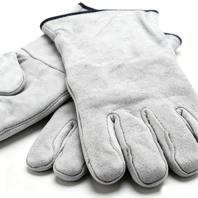 Lashandschoenen van koeienhuid in de primaire kleur