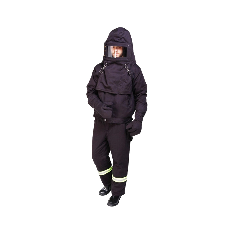 Vlamvertragende dampbestendige kleding